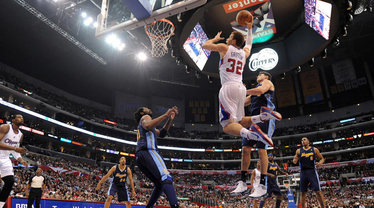 blake_griffin_nene_.jpg
